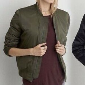 American eagle hunter green bomber jacket